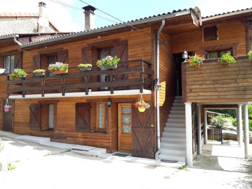 Saint-Rambert-en-Bugey House | Au chalet d'Anna