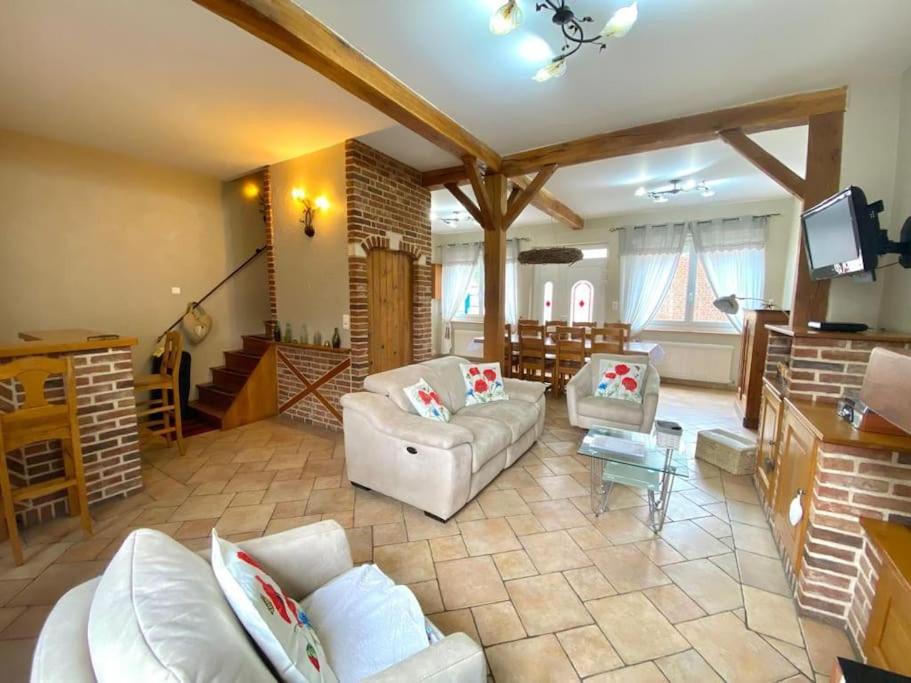 Becordel-Becourt House | Au champ du souvenir