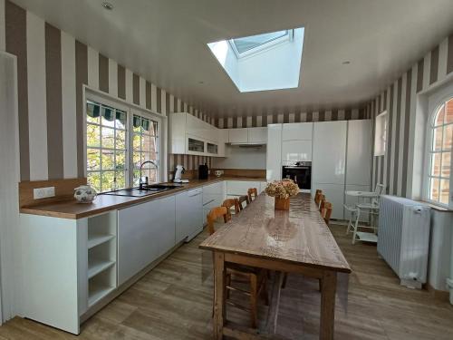 Le Bourg-Dun House | AU CLAIRE DE LUNE