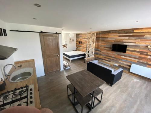 Luant Apartment | au clocher de luant