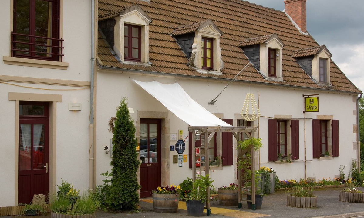 Meaulne-Vitray Hotel | Au coeur de Meaulne