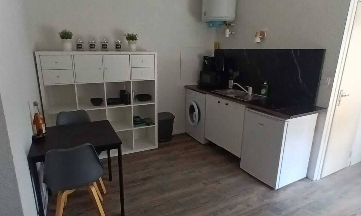 Montfort-sur-Meu Apartment | Au Coeur Demontfort