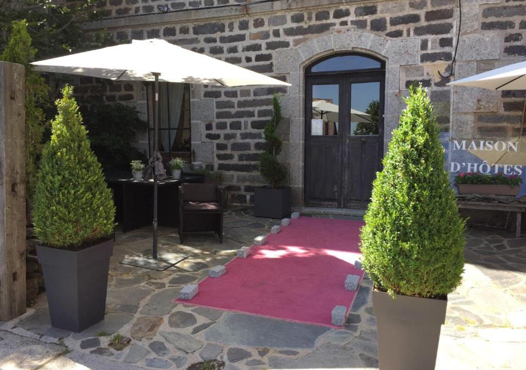 Saint-Chely-d'Aubrac House | Au Comptoir d'Aubrac