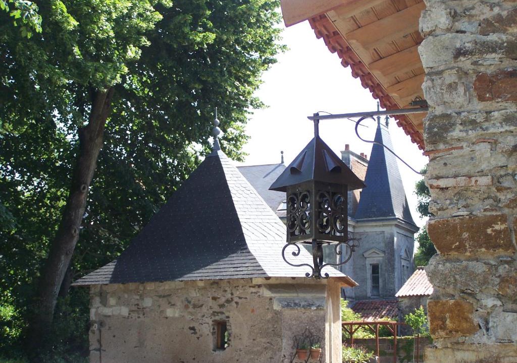 Saint-Sebastien-sur-Loire House | Au Détour des Pas Enchantés