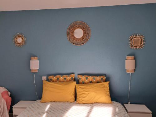 Corgnac-sur-l'Isle House | Au doux rêve gite avec piscine et spa privés