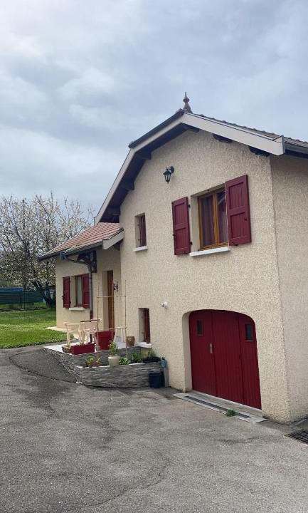 Ruy-Montceau House | Au Grés du Vent