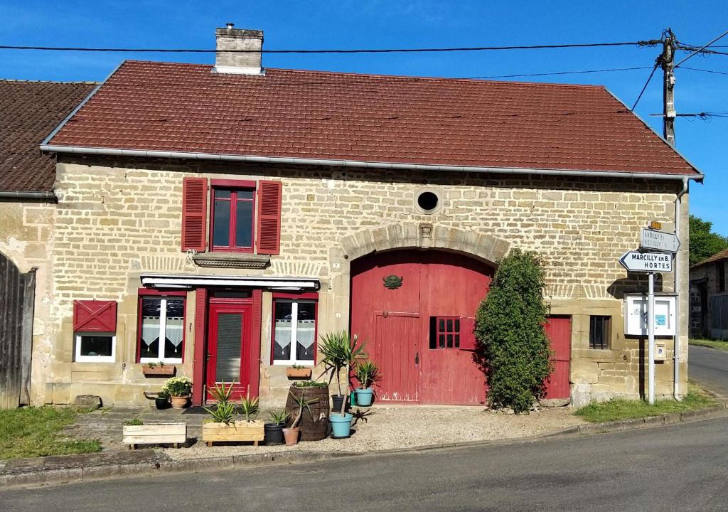 Celles-en-Bassigny House | Au grain de Celles