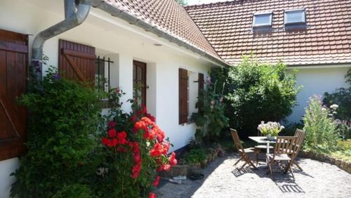 Saint-Inglevert Villa | Au jet de pierre