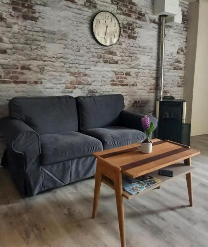 Pleaux Apartment | Au Katalu