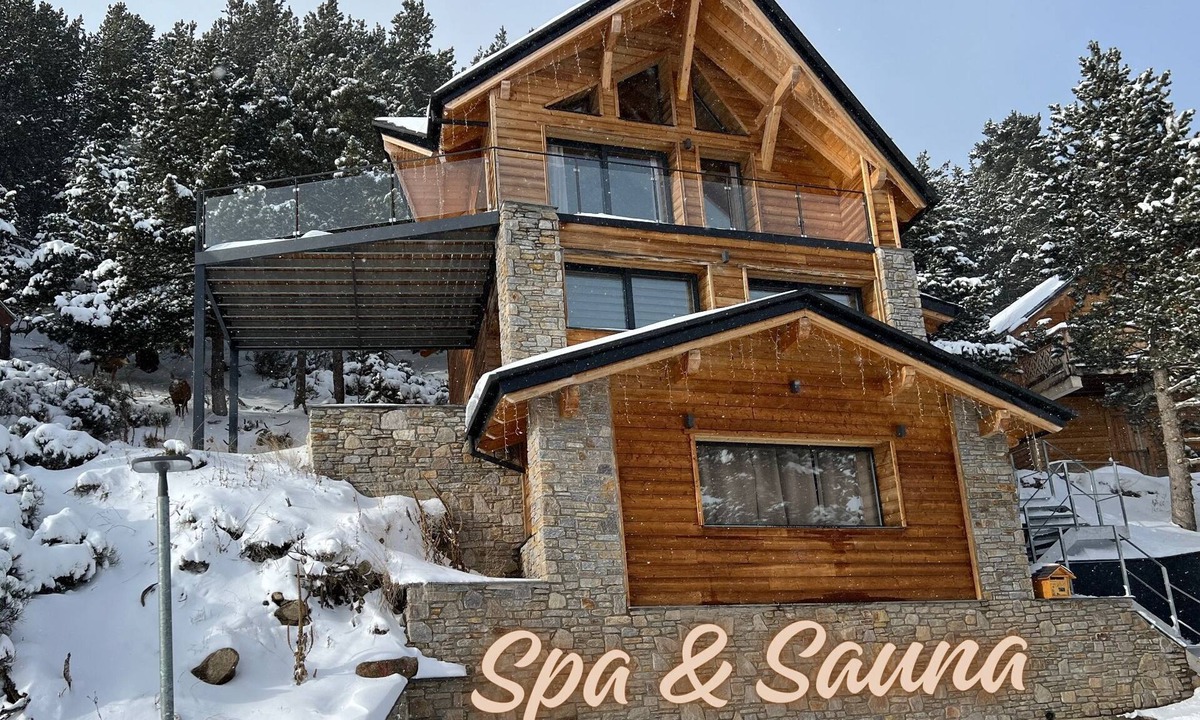 Les Angles Ski Chalet | AU Lodge DE Balcere - Chalet SPA et Sauna Privatif - Vue Panoramique