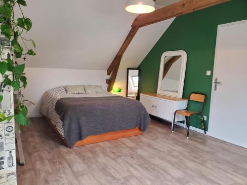 Dourdan House | Au Moulin Ory