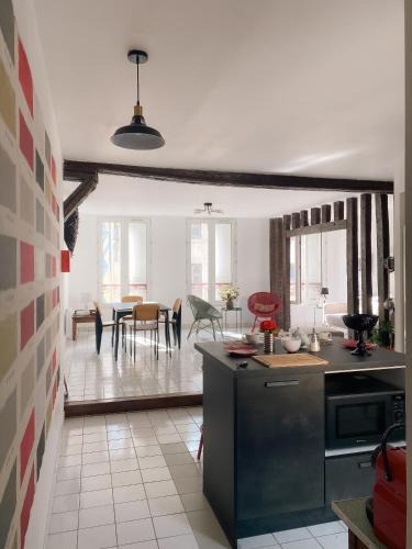 Provins Apartment | Au nom de la rose, beau 3 pièces en centre-ville