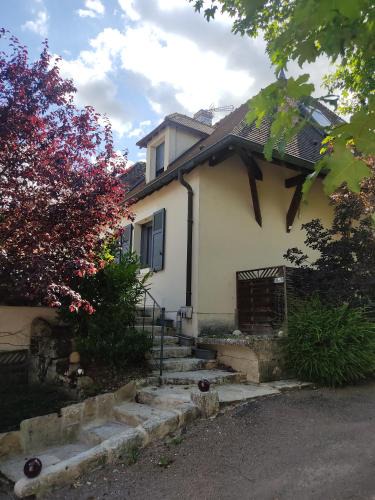 Chatillon-sur-Seine Bed & Breakfast | Au P'tit Versailles