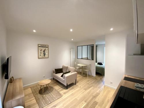 Pommard Apartment | Au Passage de Pommard