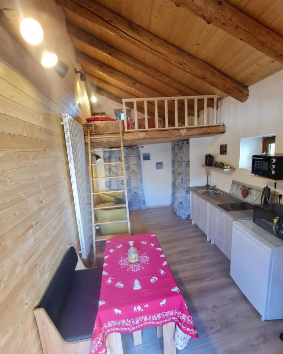 Sollieres-Sardieres Apartment | Au petit bonheur à Val-Cenis
