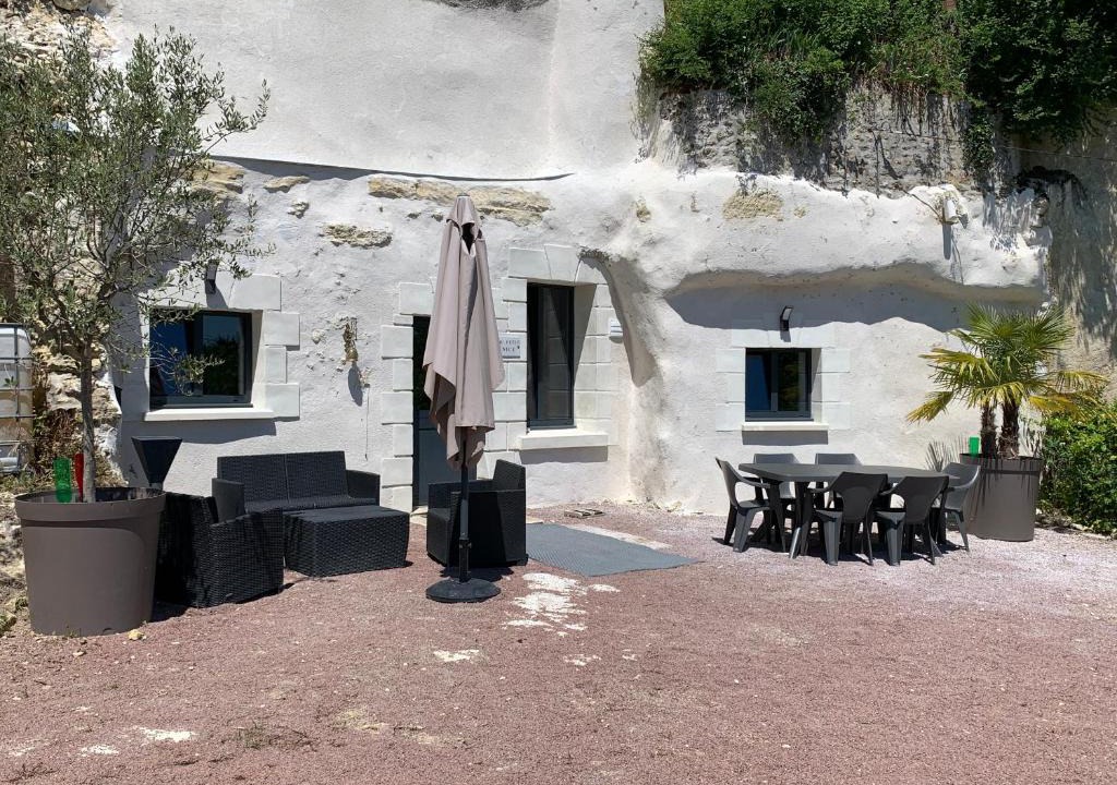 Nazelles-Negron House | Au Petit Nice