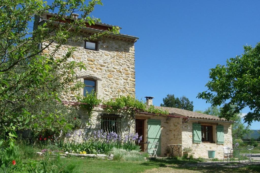Saint-Etienne-les-Orgues House | Au Pigeonnier De Magnany