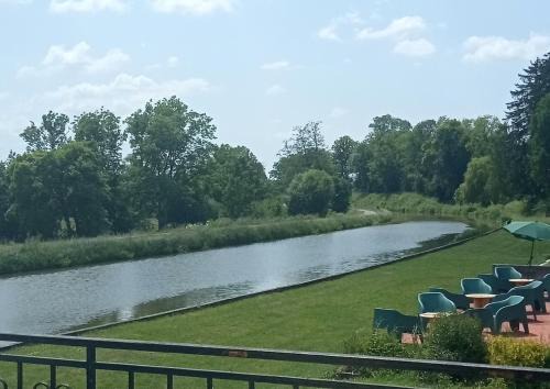 Selles Bed & Breakfast | Au pont tournant