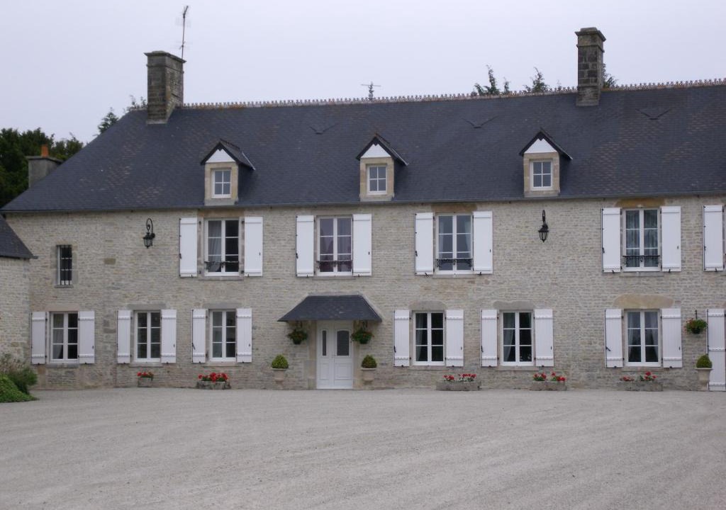 Turqueville House | Au Refuge des Alliés