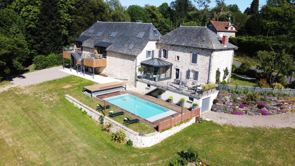 Saint-Germain-les-Vergnes Bed & Breakfast | Au Relais de Laborde