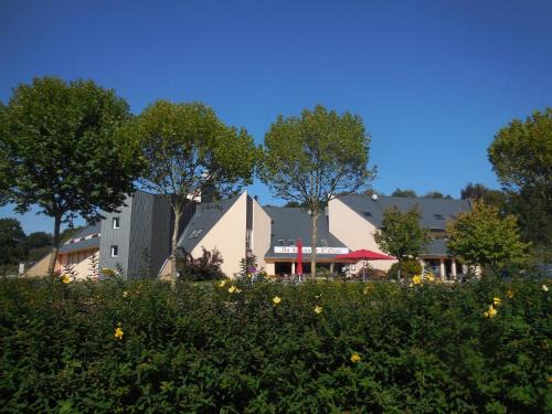 Lanouee Hotel | Au Relais de l'Oust