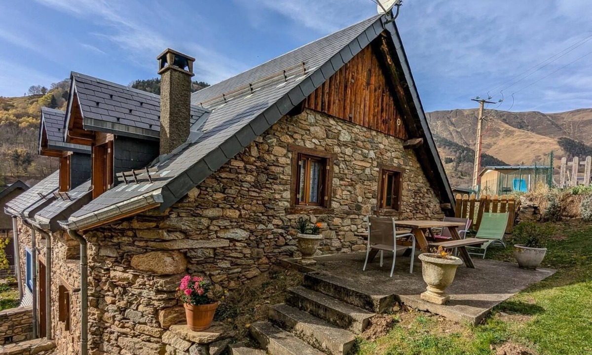 Jurvielle House | Au Village - Jurvielle