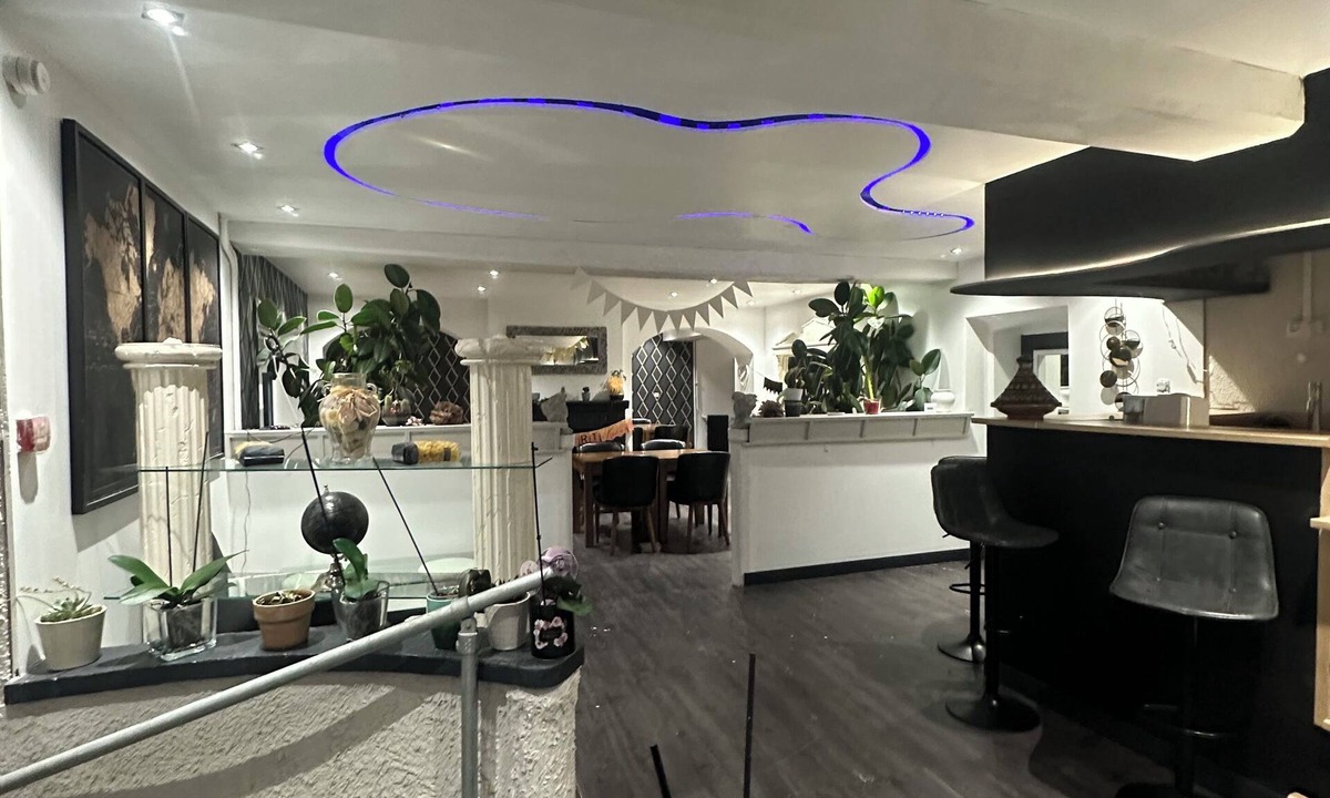 Malay-le-Petit Hotel | Auberge aux mille saveurs