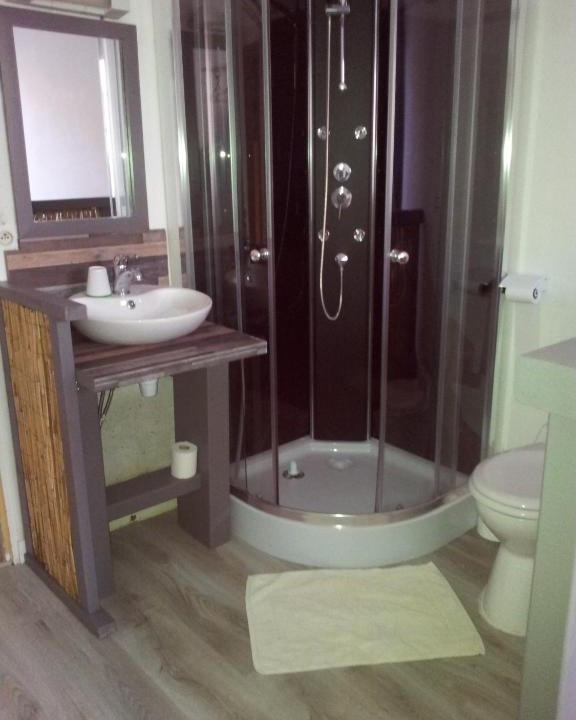 Creysse Hotel | Auberge Bella Riva