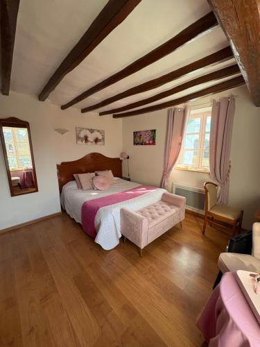 Beaumont-Pied-de-Boeuf Hotel | Auberge de Beaumont