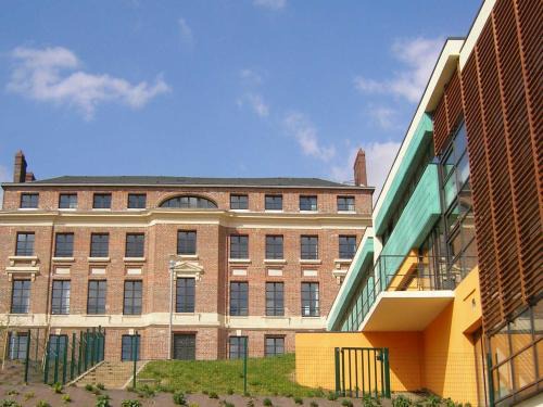 Quartier Grieu-Vallon Suisse-Saint-Hilaire Hostel | Auberge de Jeunesse HI Rouen