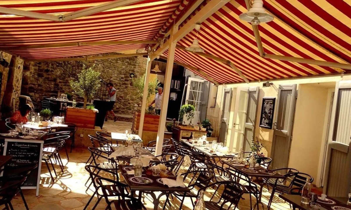 Cruis House | Auberge de l'Abbaye