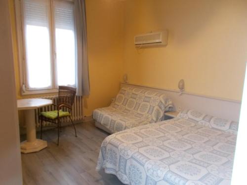 Chemille-Melay Hotel | auberge de l arrivée