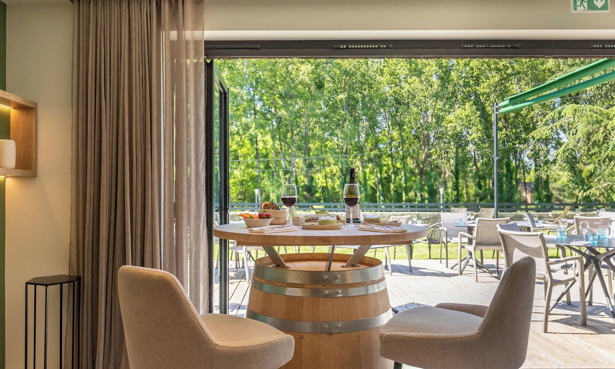 Cande-sur-Beuvron Hotel | Auberge de la Caillère