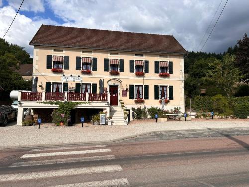 La Petite-Verriere Bed & Breakfast | Auberge de La Chaloire