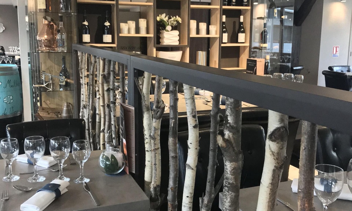 Lavours Hotel | Auberge de la Paillere