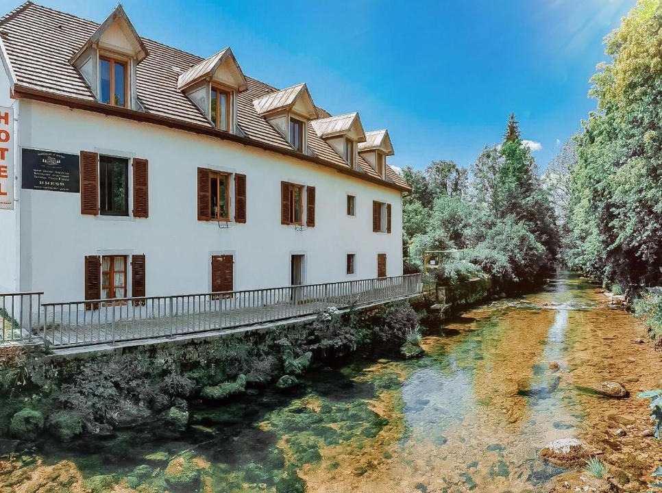 Foncine-le-Haut Hotel | Auberge de la Rivière