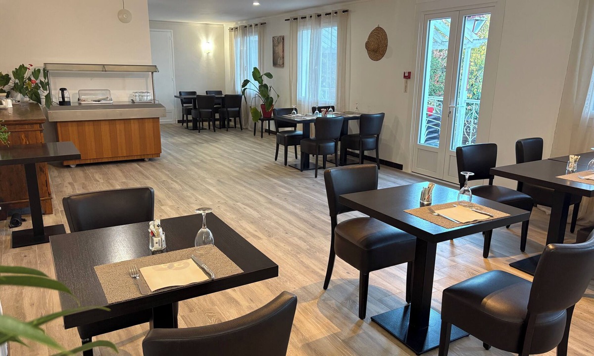 Lamagistere Hotel | Auberge de Lamagistère