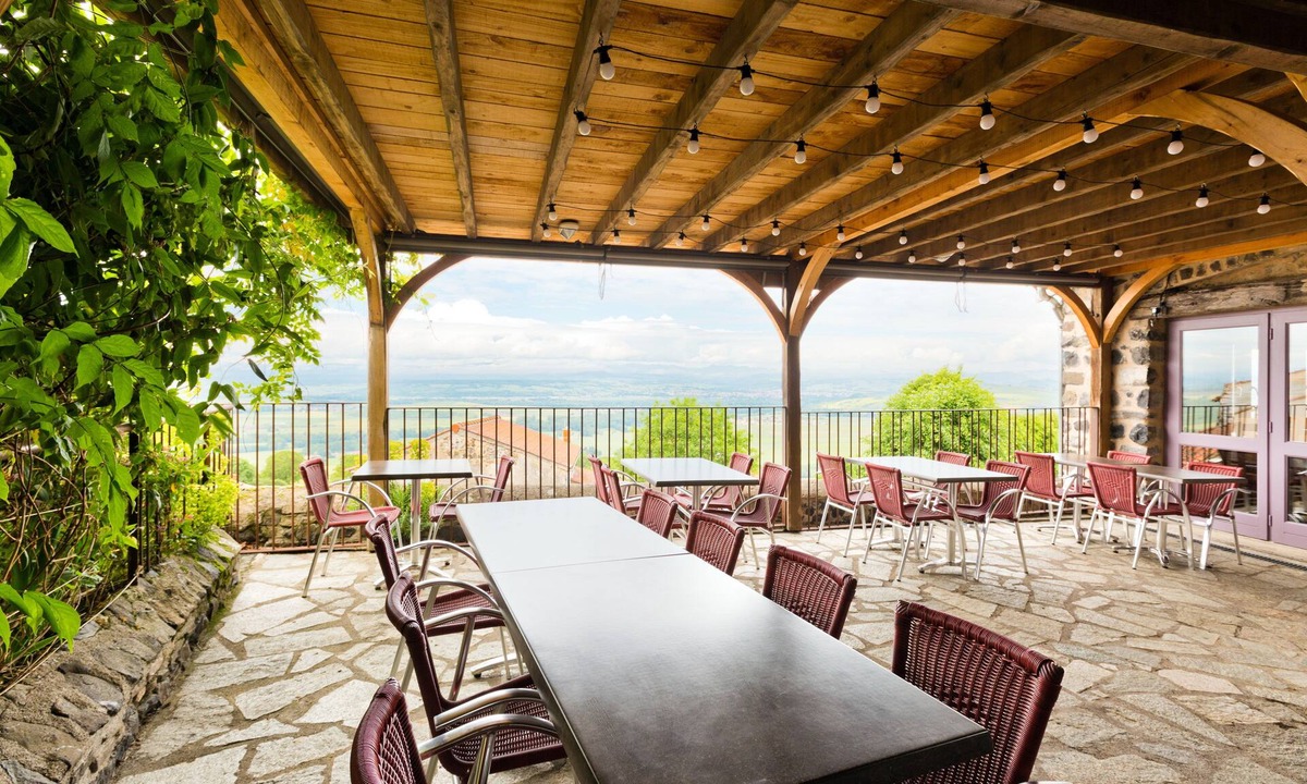 Usson Hotel | Auberge de Margot