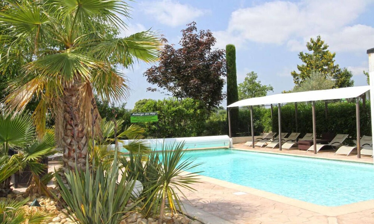 Tourrettes Hotel | Auberge des Pins