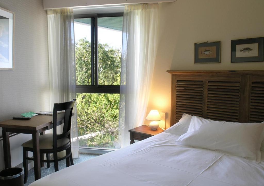 Esquibien Hotel | Auberge du Cabestan Hotel Audierne