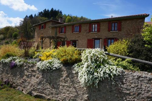 Montromant Bed & Breakfast | Auberge du Thiollet