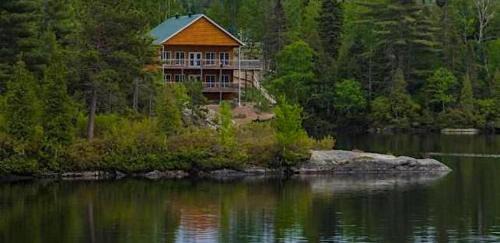 Tadoussac Hotel | Auberge La Tanière