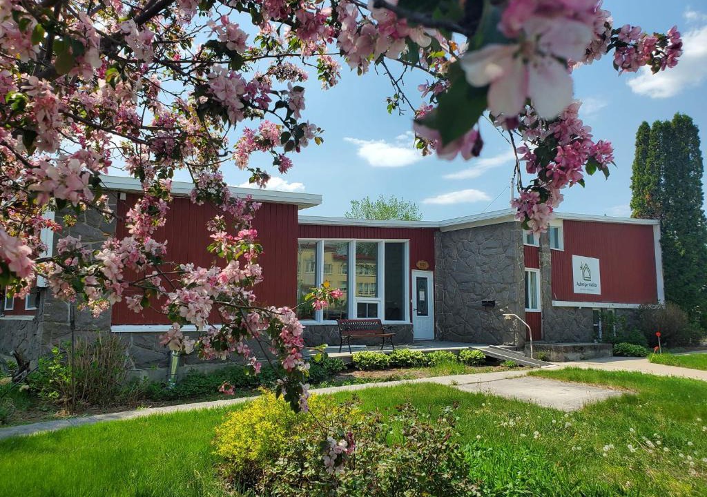 Dolbeau-Mistassini Hotel | Auberge Mélilot
