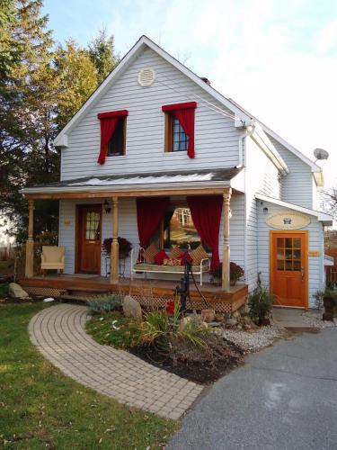 Chelsea Hotel | Auberge Old Chelsea