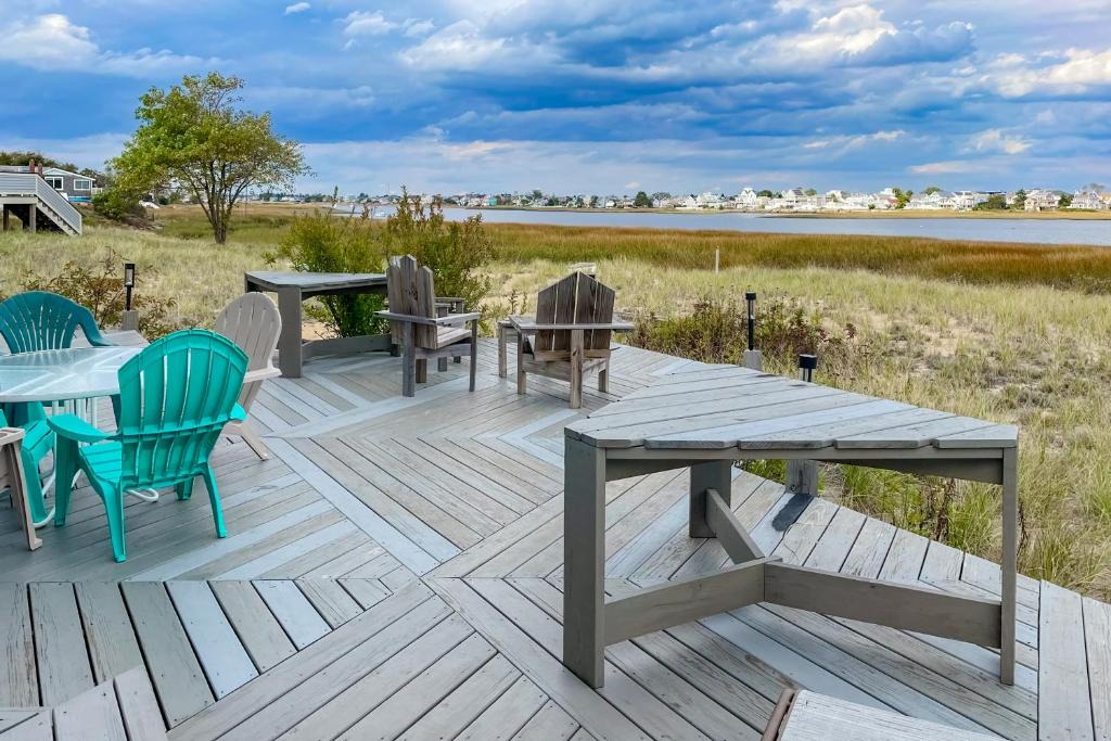 Newbury House | Audrey Leigh