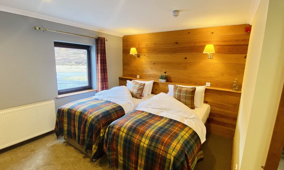 Mainland Hotel | Aultguish Inn