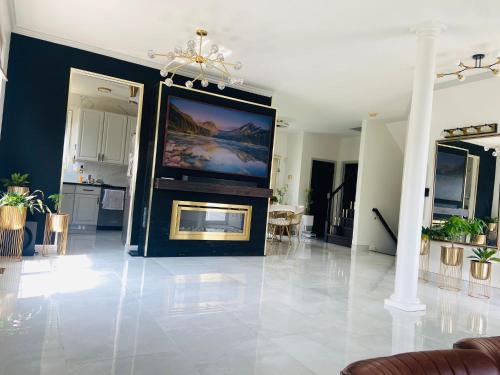 Stone Tavern House | Aum Serene Stay