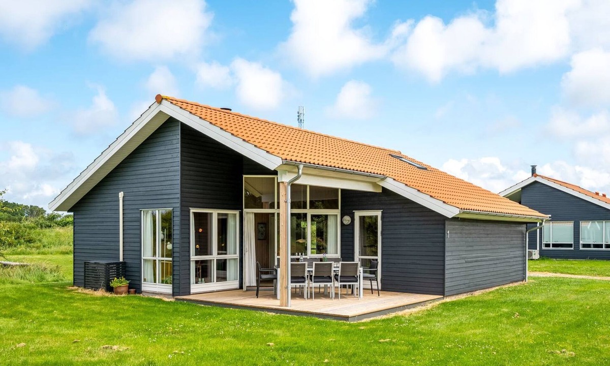 Nørre Fjand House | "Aurelie" - from the sea by Interhome