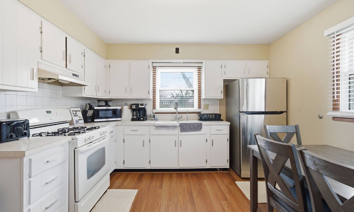 Aurora House | Aurora FHS Rental - Johnston Dr 2 bedrooms