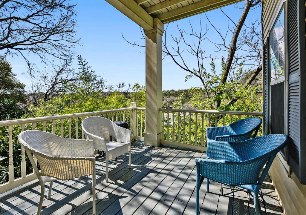West Campus Apartment | Austin Guesthouse